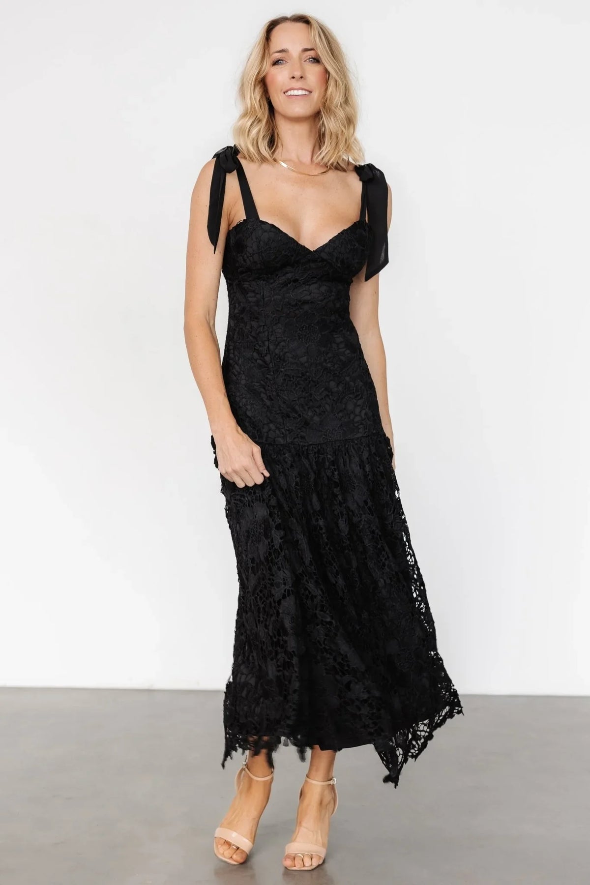 Monte Carlo Lace Midi Dress | Black