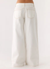 Neo Low Rise Wide Leg Jeans - Ivory